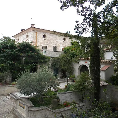 Maison d'hôtes Les Arbousiers 4*